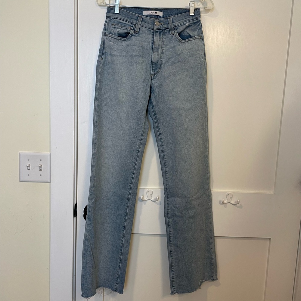 Joes Jeans “the Blake” Flare/wide leg size 26.